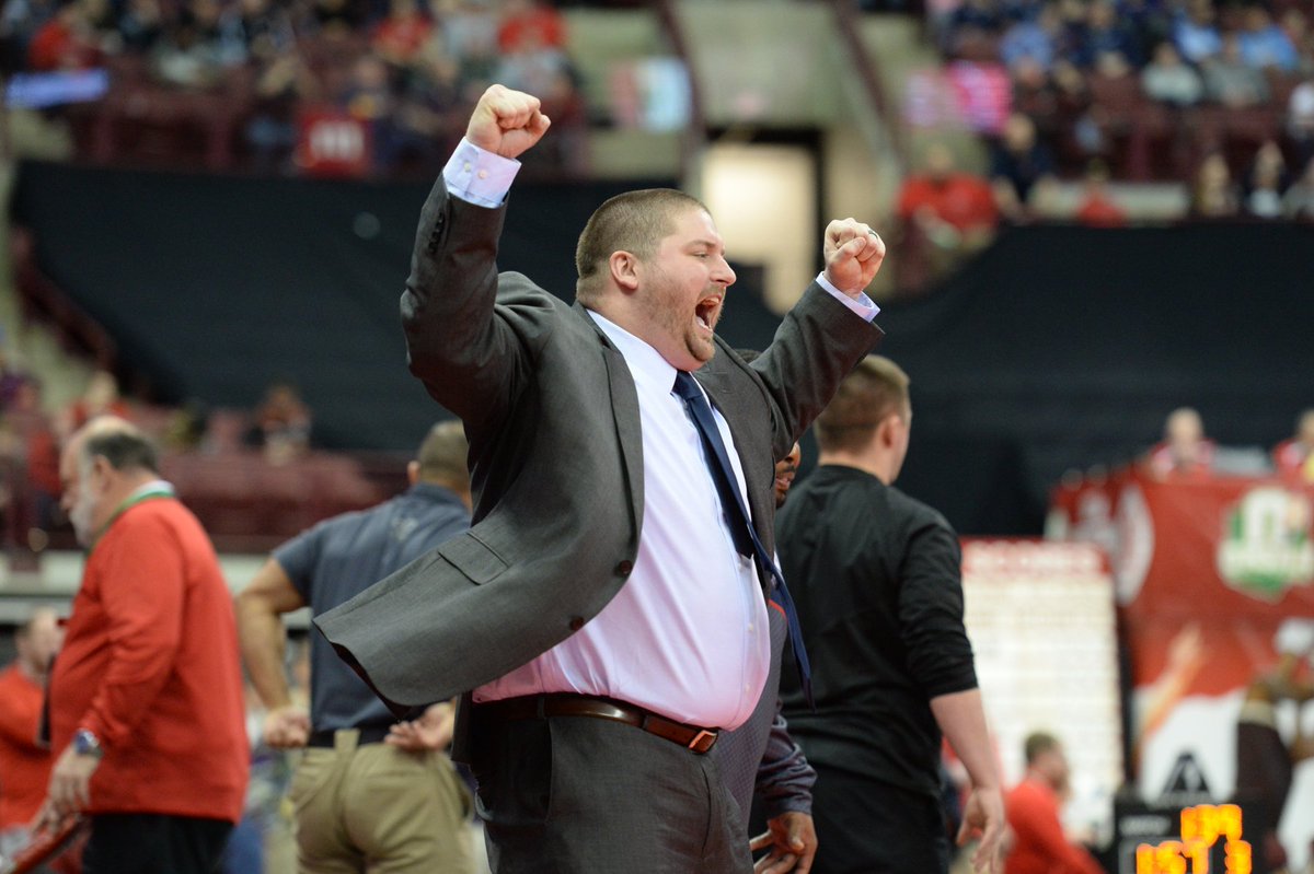 SRKShields's tweet photo. (Recap of Div. II's morning session) 
Sandusky's Hunter sends coach out with a bang @_SHSWrestling @gobluestreaks @BHSRedmen @bcsredmensports @NHSTruckers https://t.co/VHFhXntPFm https://t.co/8f7aretLuH