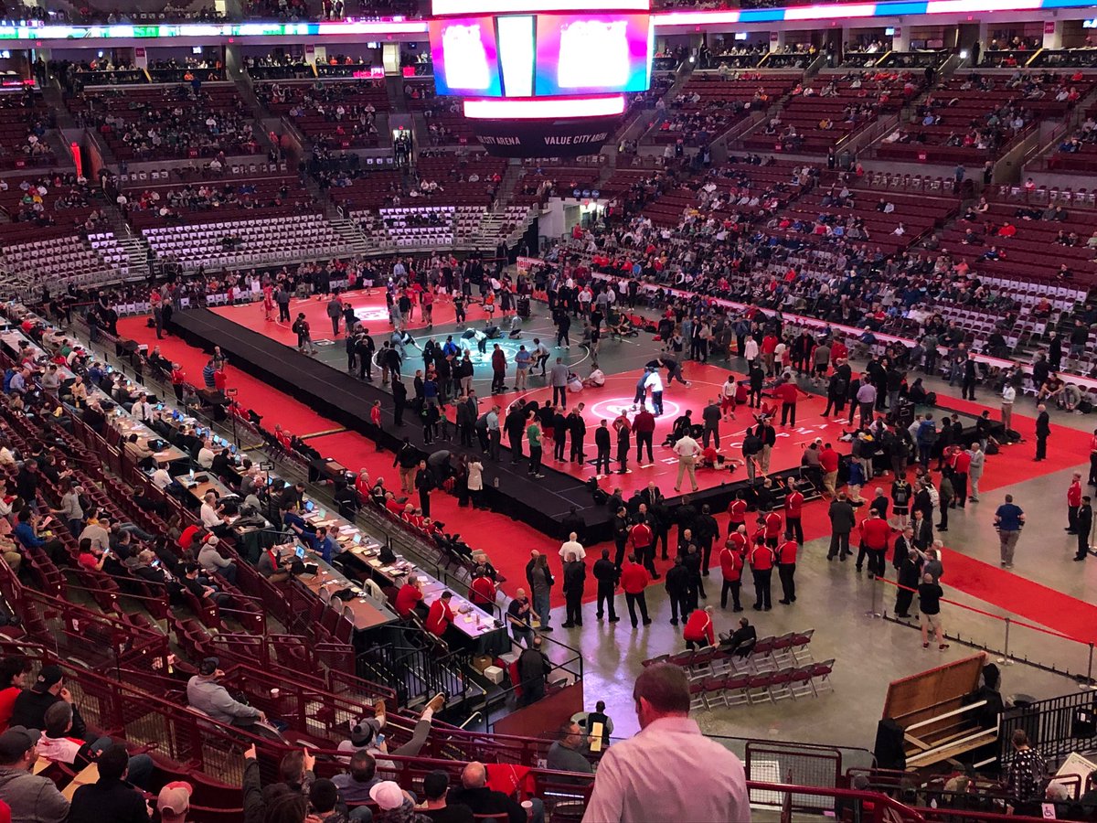 CHSBlueDevil1's tweet image. Here at the Schott getting ready to watch Tanner in a few hours!! #pintowin.