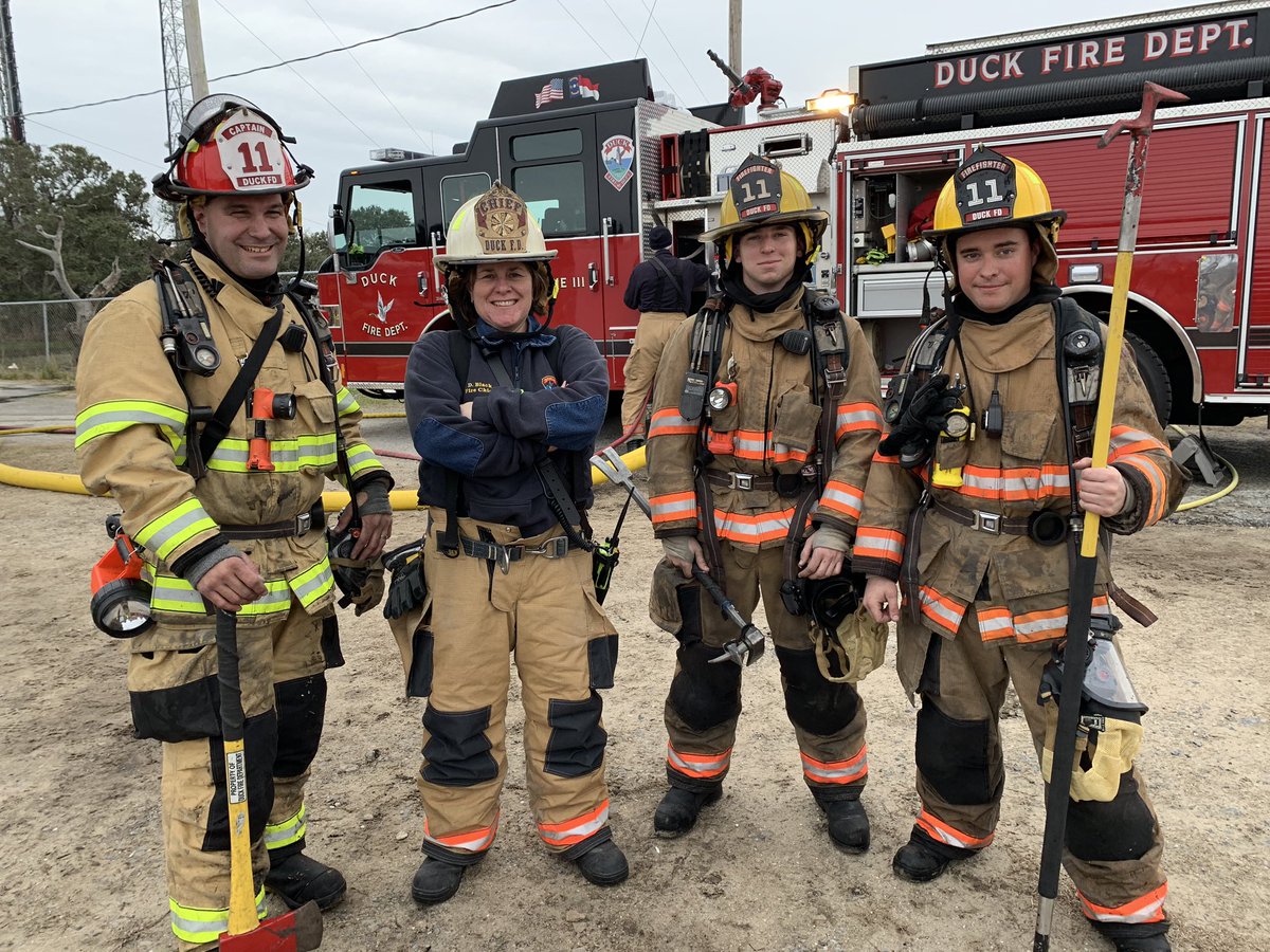 chiefdonnablack's tweet photo. Annual Live Fire Training at the Buxton Burn Facility. Thanks to all participating agencies — together we get better!  #duckfire #firefighters #training #iafcvcos #vcos #commitment https://t.co/qCHt7OdVeR