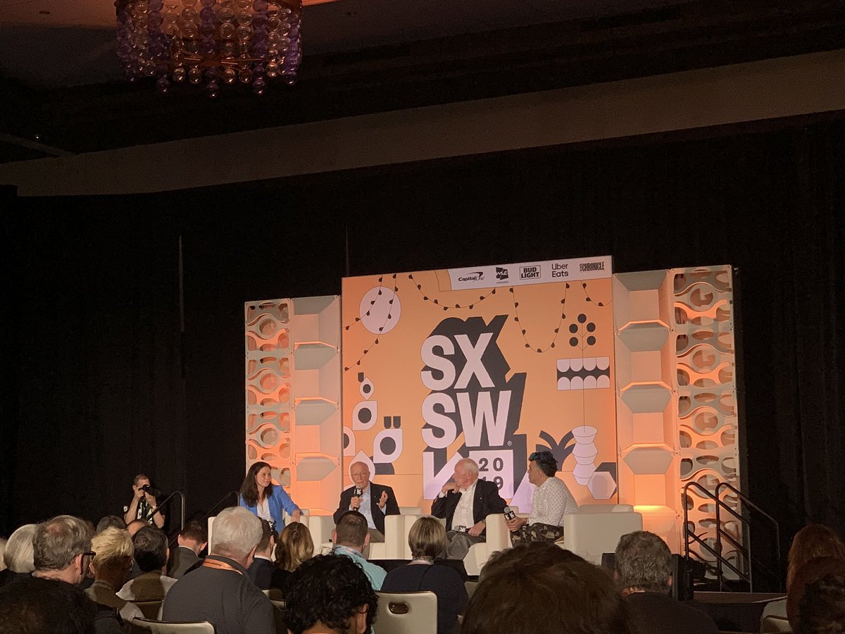 _EsterSanahuja's tweet photo. ‘You’ve to take risk mentality when you’re exploring’ Lara Kearney from @NASA at #sxsw #arenainsxsw https://t.co/R2Dz3sHVIf