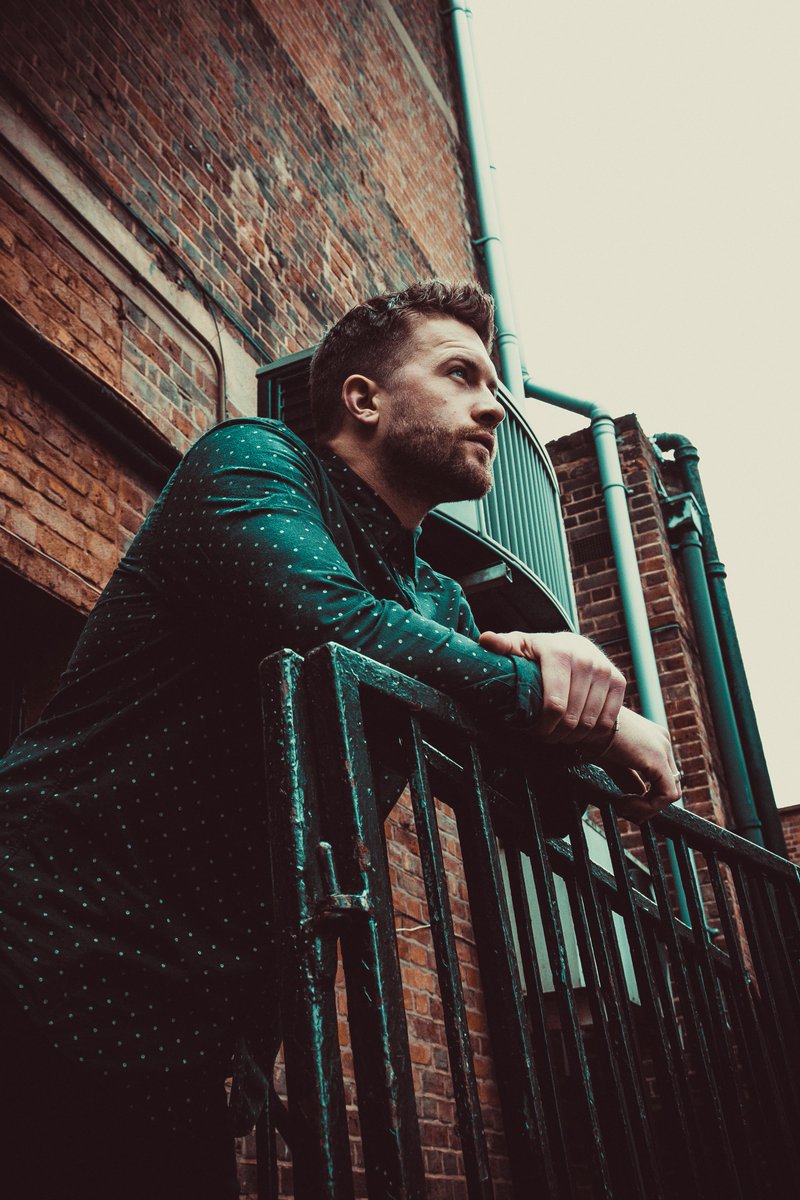 Thank you SO MUCH for your support! Whoever hasn't yet, check out my new single!

itunes.apple.com/gb/album/love-…
open.spotify.com/track/19a7LhVJ…