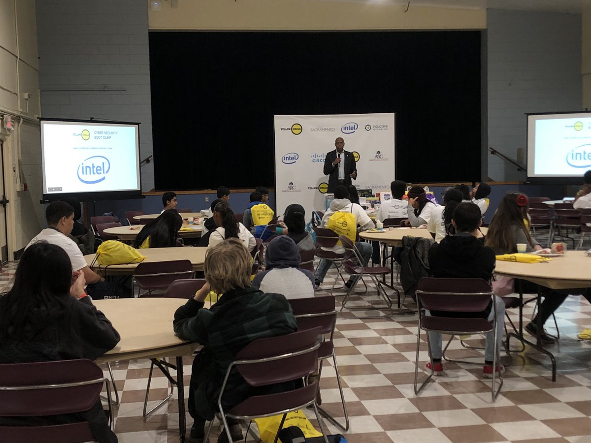 Steph_C_Smith's tweet photo. “The opportunity is now!” @MeetMrStewart at the @TheCityofSac and Intel-sponsored Yellow Circle Cyber Safety boot camp happening today for high schoolers in Sac! https://t.co/xuteyGEKxR