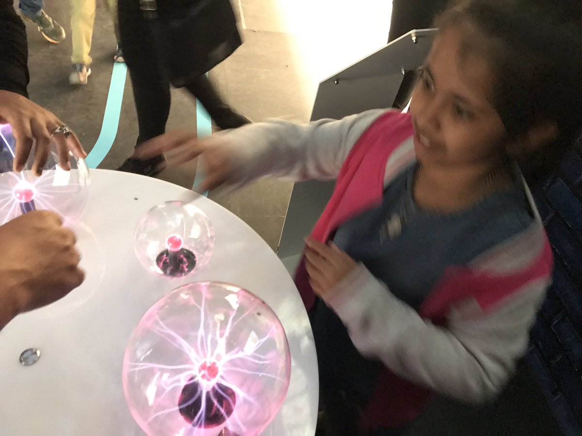 skillfulsal's tweet image. Alize checked out the science factory at Wafi Mall this weekend #sciencefactory @WPS_4D_2018