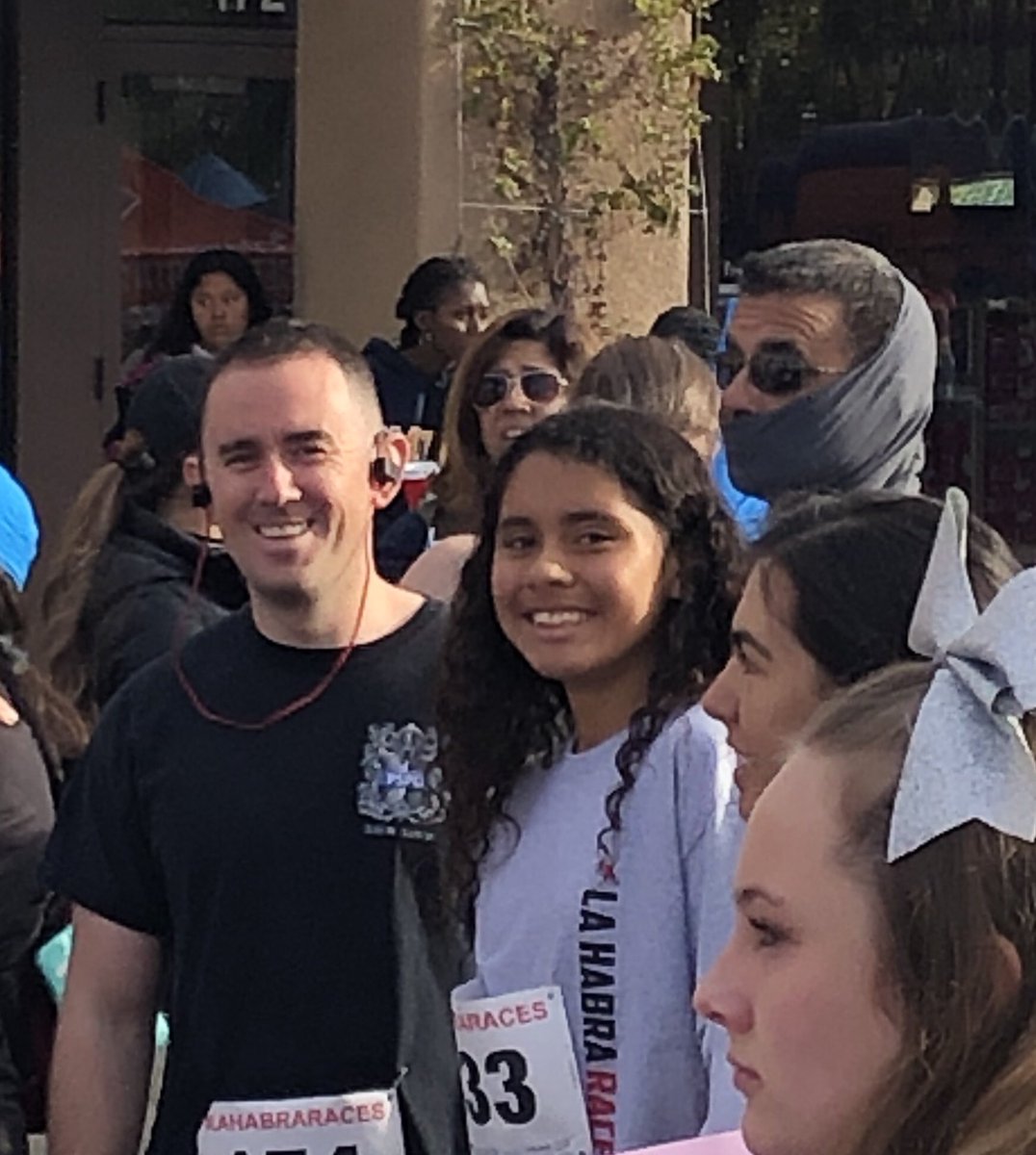 jcwms14's tweet photo. Spent the morning with Officer Garcia and a Patriot at the βLa Habra Racesβ this morning!ππ»ββοΈππ»ββοΈ
#LaHabraRaces #winning #YouMatter @WMSPatriots π€πβ€οΈ https://t.co/TkFhq8oMoT
