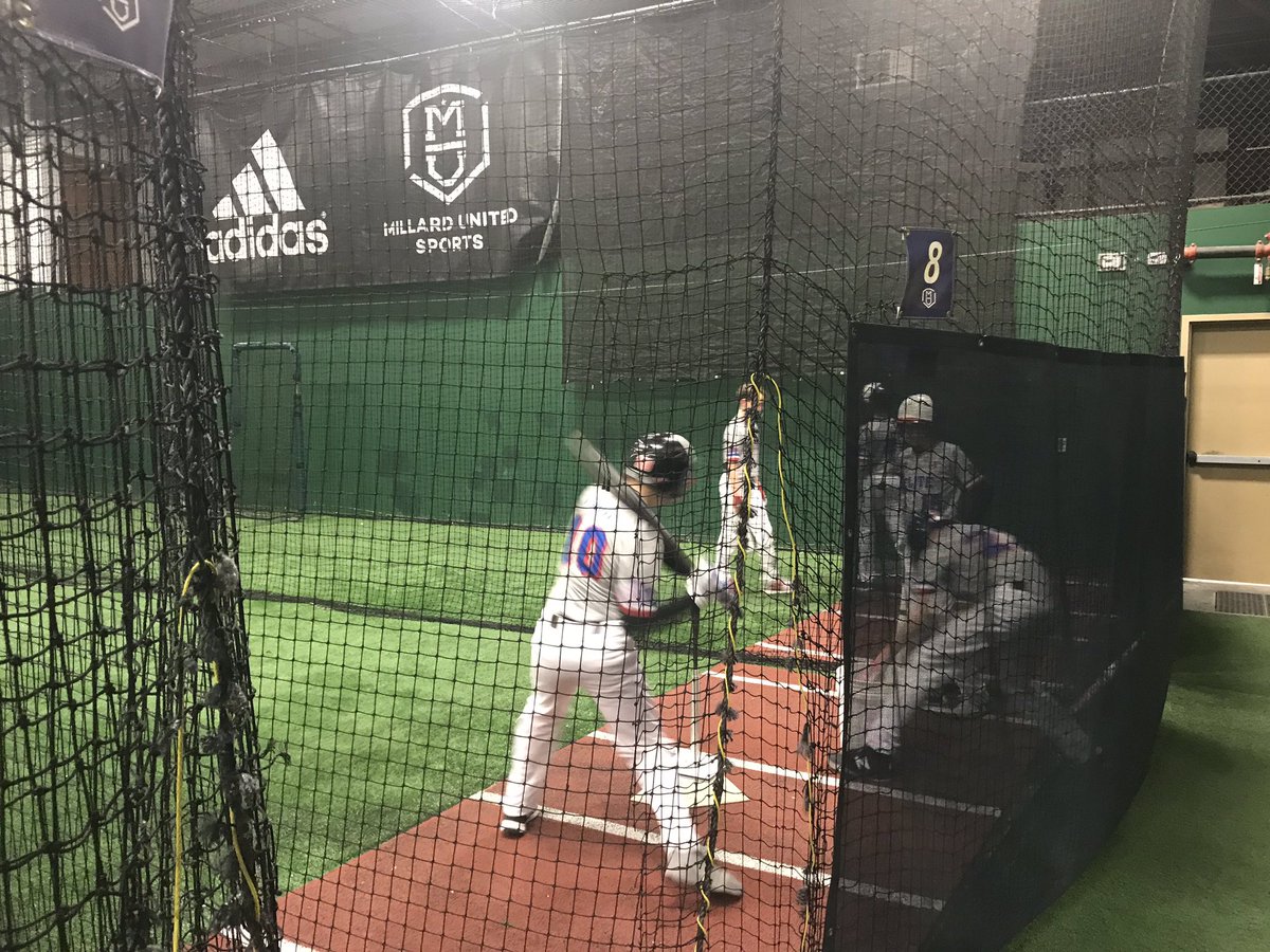MUS_ELITE_2025's tweet image. Last ELITE School practice before we head down to St. Joe next week! Special thanks to our brothers on the @14UMillardElite and @plewisbaseball ELITE 13s for sacrificing some of their practice time to allow us to get some extra full infield work! #WorkForEachOther #Team