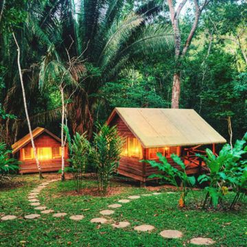 seecaribe2's tweet photo. A New Way to Stay in Belize https://t.co/7QOd1bJNST Caribbean #wedding #travel #tours #tourism #hotels #bars #restaurants #islands #vacations #ads #placeyourads #yachting #boats #airlines #beauty #spa #yogalife https://t.co/4A7KzkEEID