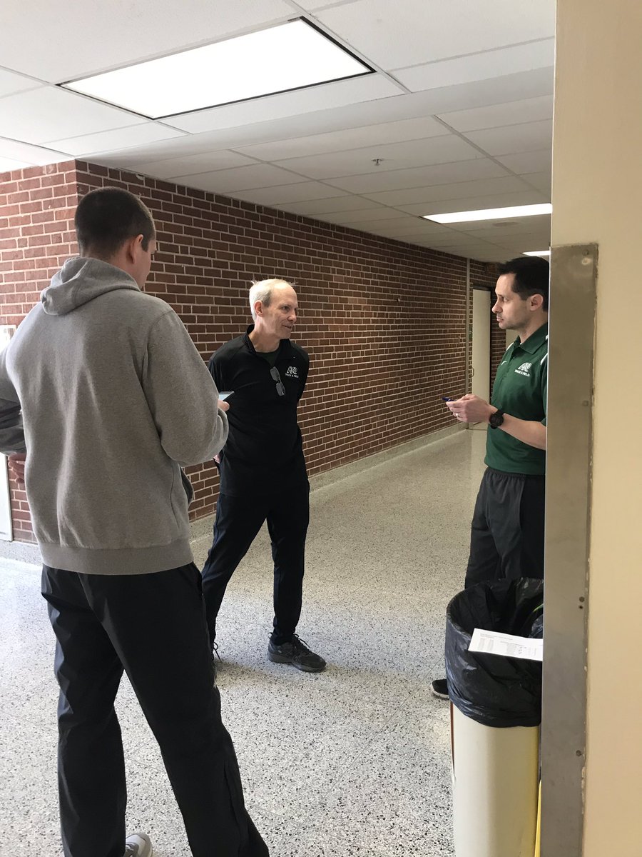 PRTrackField's tweet photo. Huge thank you to the HS coaches for making the Middle School Track Clinic a huge success! https://t.co/CV5seBn6nA
