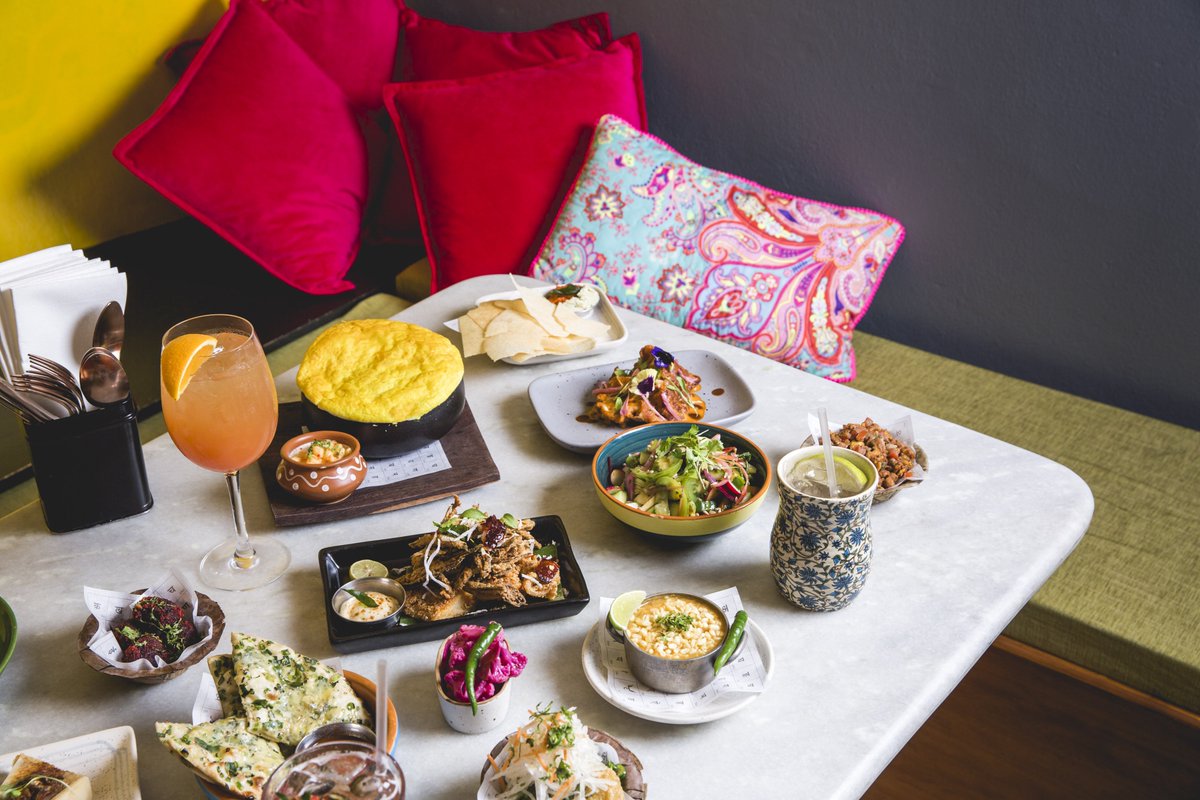 Half plates &amp; full drinks, that’s the #TalliJoe experience.