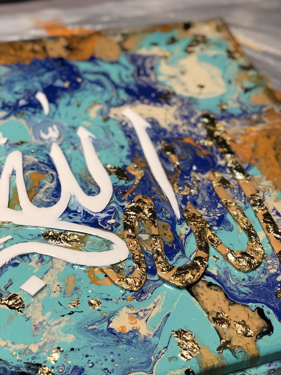 masala_matters's tweet photo. fresh out the oven: marbled Islamic art with acrylic and latex, finished with resin glaze #commissionsopen https://t.co/SFjSU1FKy4