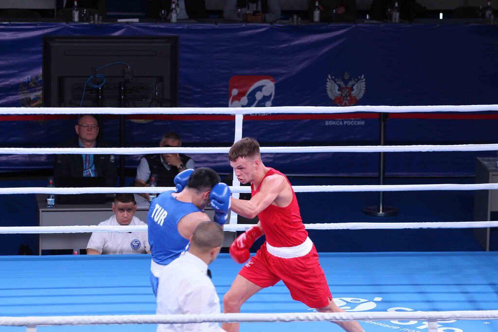 LewisJRich's tweet photo. Good win today against Turkey, nice to get the first fight out the way in these U22 European Championships.. we go again on Monday against Belarus for a place in the quarter finals!🥊🏴
.
.
.
#DatumGroup
#MaldonDemolition
#HighwoodsHealthClinic
#Baccus
#JakFinchHair https://t.co/3Oymp8Gvtc