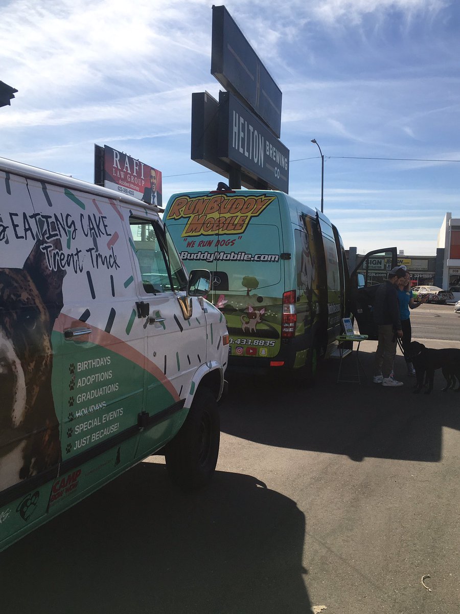 GrandCanyonProj's tweet photo. A GREAT EVENT! I swung past this one this morning at Camp Bow Wow in Phx and met the founder, Monica, and president Kalin, of this wonderful organization Angels for Paws Rescue.

Going on NOW, all to support a great cause!

#animalrescue #helpsupport #community #savelives #adopt https://t.co/9K0yGXQmJs