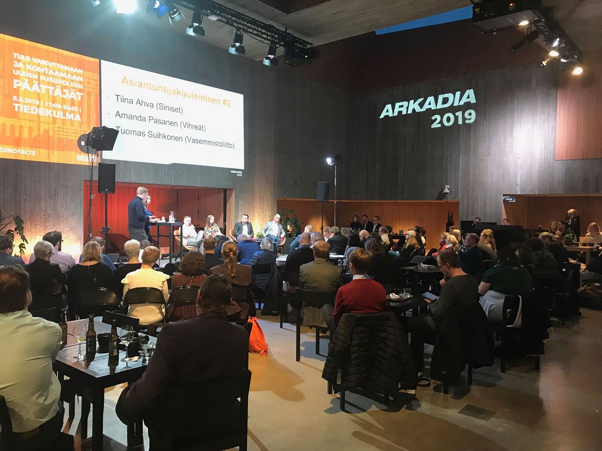 EurofactsOy's tweet photo. Lämpimät kiitokset eilisestä Arkadian päätöstilaisuudesta kaikille Tiedekulman yhteiskehittelyyn osallistuneille! Tilaisuuden videotallenne on katsottavissa Helsingin yliopiston Unitubesta: https://t.co/vZHC3KDkQE #Arkadia2019 https://t.co/Nk4Hdqoxzw