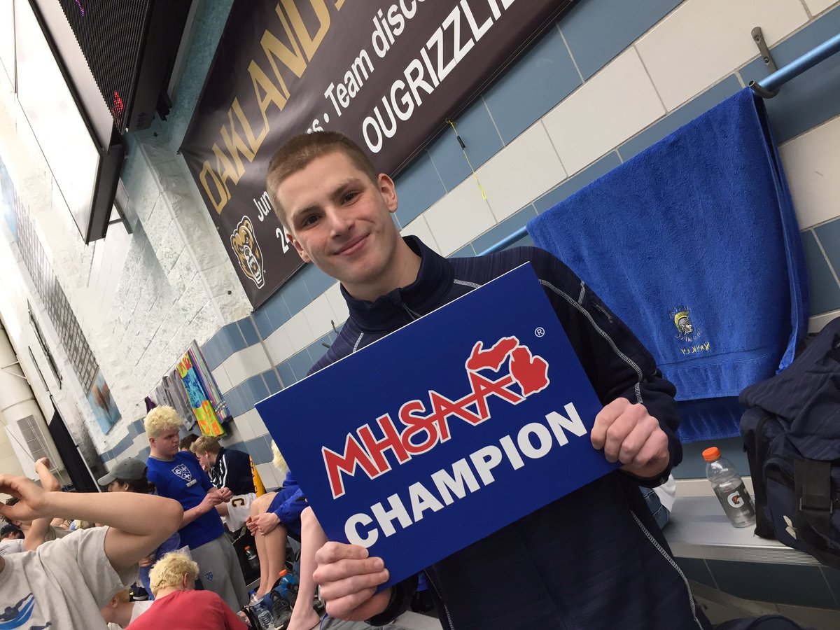 THSSWIMANDIVE's tweet photo. STATE CHAMP!!!

Sophomore Spencer Boling-Hamer WINS the 200 IM with a time of 1:55.73! 

First time in 50 years Trenton boys have  had an individual event state champion!!! 

💙💛

#yes2TPS #swimforjim https://t.co/VoIFRc1xDP