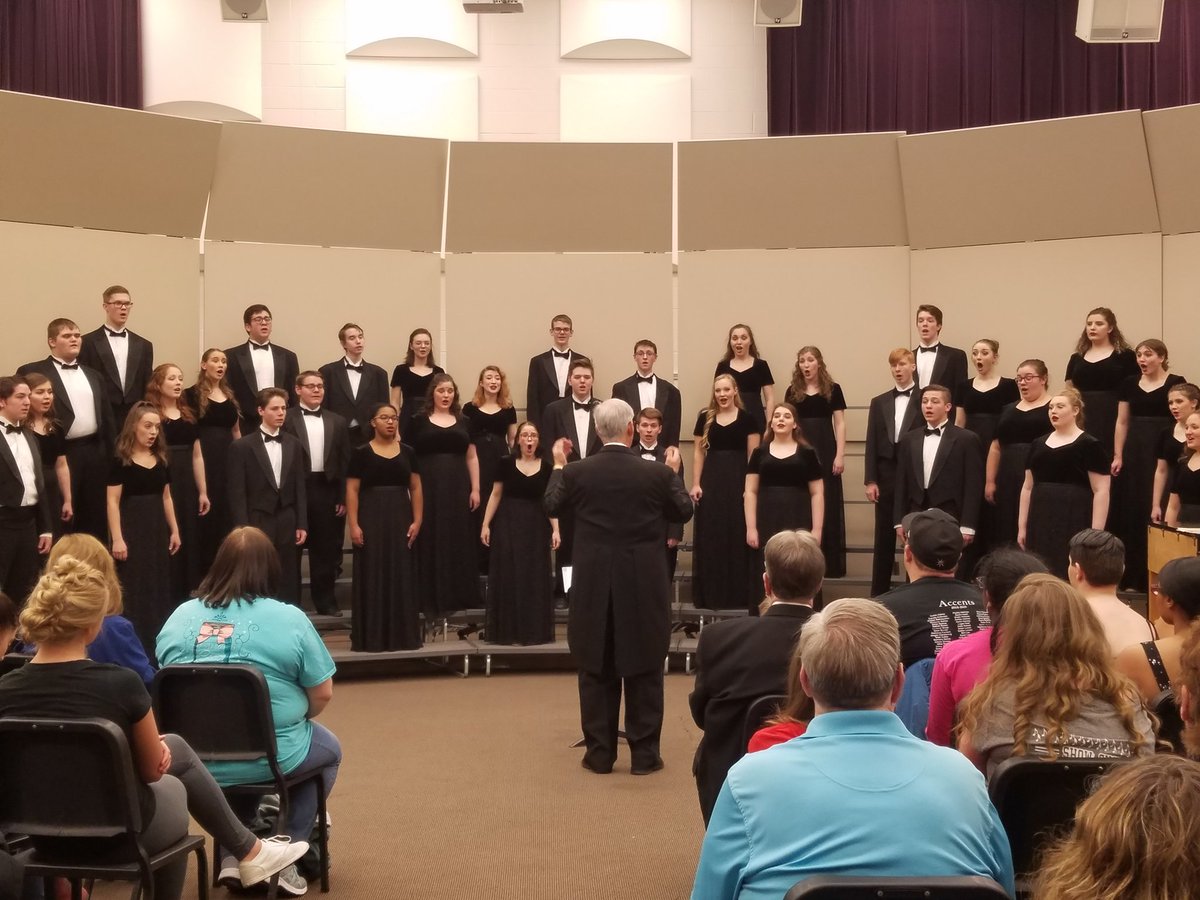 Chamber Singers sound fantastic at the Brownsburg Competition! <a href="/AvonHSPrincipal/">Matt Shockley</a>