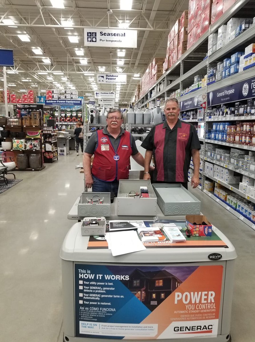 padriab1's tweet photo. Forrest Jordan “Generator Guy” helping support our PSE Grady by doing a General demo at store 2788/Ensley Fl. What a great partnership! #herewecome https://t.co/L8W99XPbhe