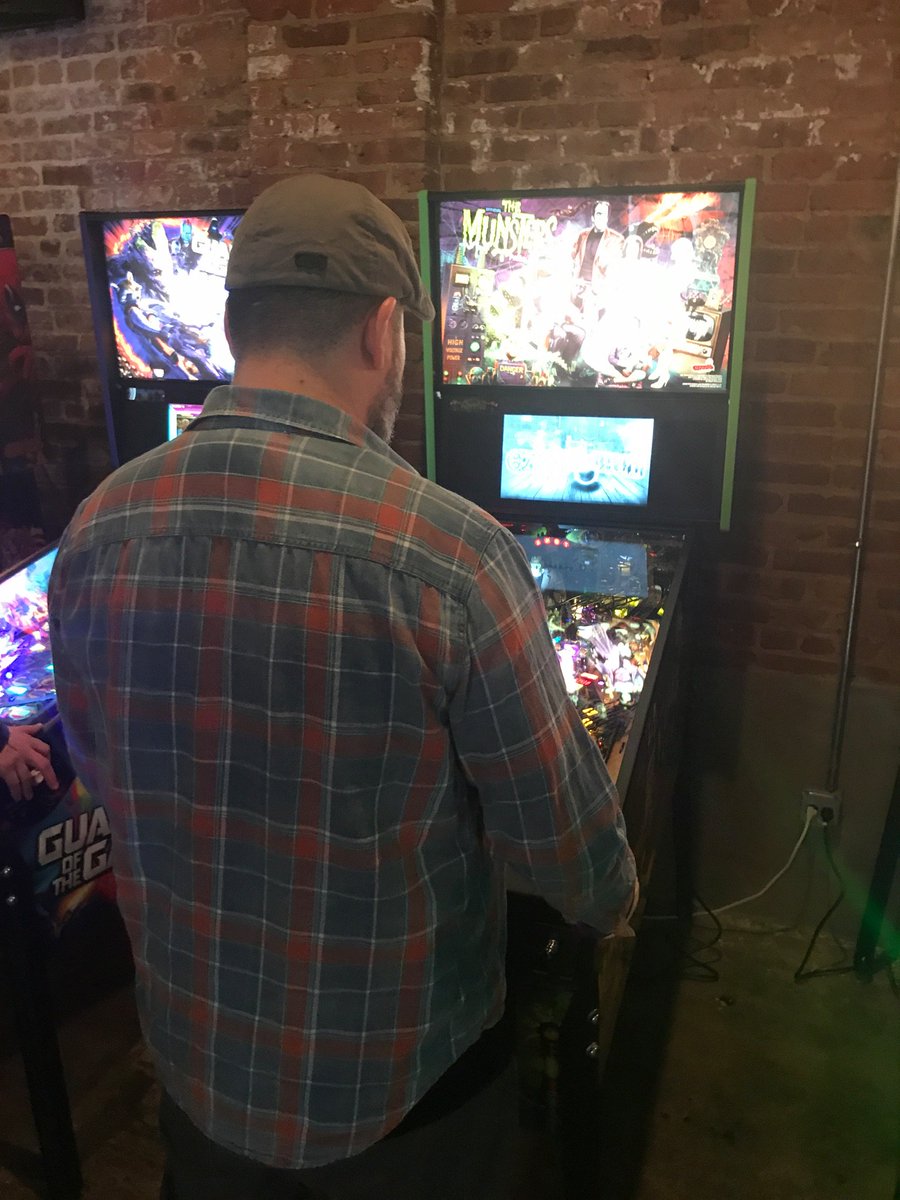 Too many dum azz geese up in here