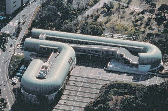 BotKenchiku's tweet photo. 「北九州市立図書館」／磯崎新アトリエ
https://t.co/A536Qa2FIu