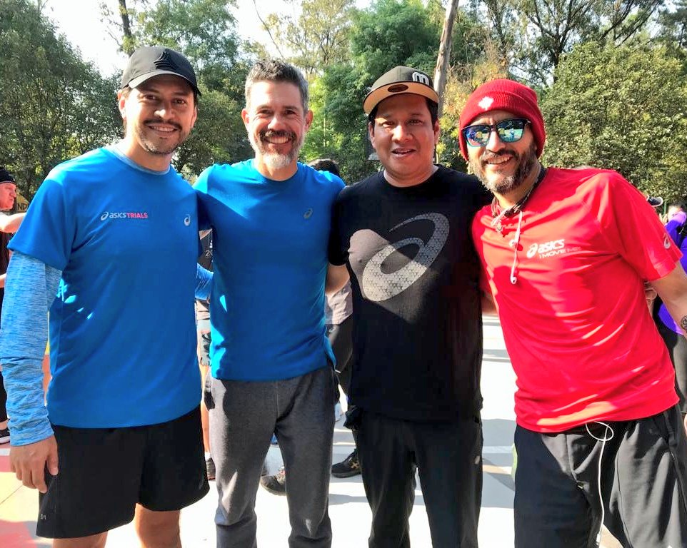 Arrancamos con el primer entrenamiento de @ASICSmexico de cara al #asicstrials #Speed y todo excelente junto a @soyjorgeromero y @PEPE_VALDES1 👌🏻🙌🏻
.
#AsicsTrainingProgram #AsicsTP2019 #IMoveMe