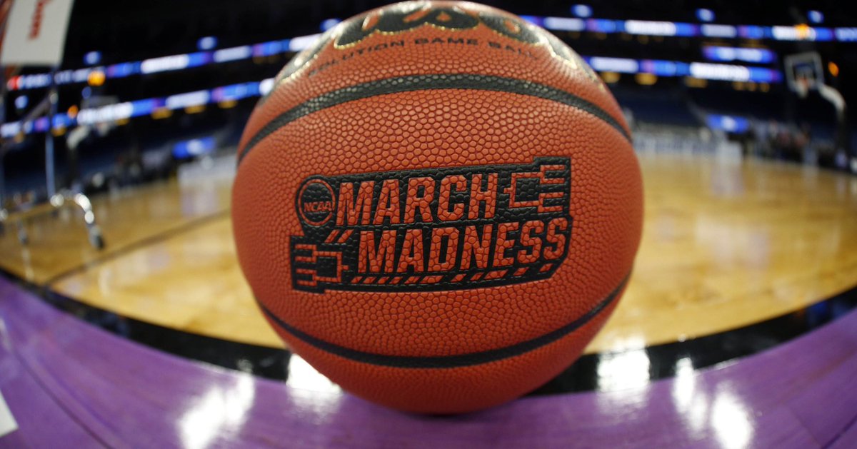 GolfatPackanack's tweet photo. Watch the NCAA Basketball Tournament at the Club! https://t.co/UzHEAIrKPf