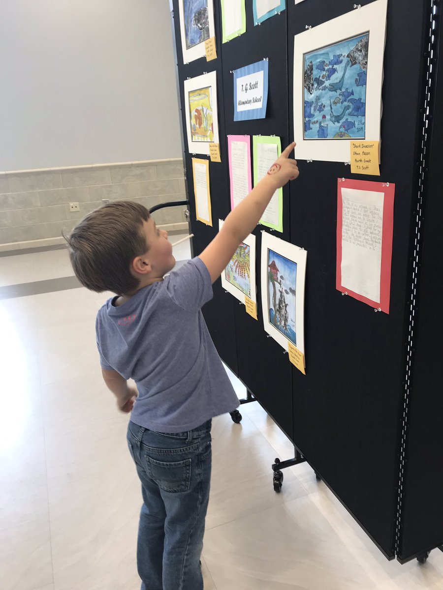 samtrevitt's tweet photo. Face painting and great art at the Fine Arts Center!  Come celebrate Youth Art Month with us.  #YAMgeorgia2019 https://t.co/5ZrL7hbnwE