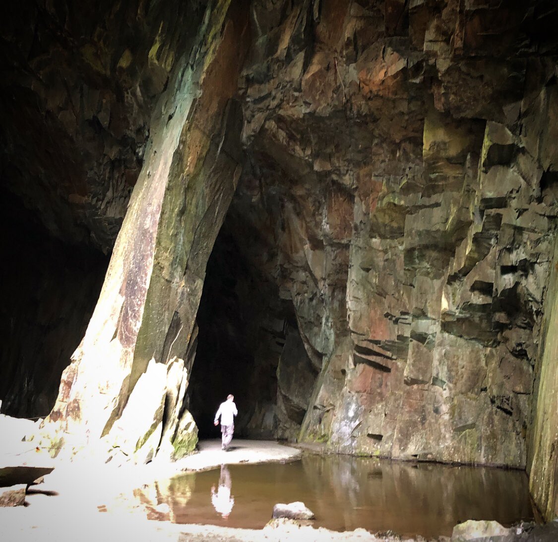 adzii77's tweet photo. Making the most of a break in the weather.... circular walk to Cathedral Cavern and past Slaters Bridge, via Tilberthwaite, then back over the tops. Again. #Coniston #LakeDistrict #Langdales #Cumbria #favouritewalk https://t.co/YR8unNygfv