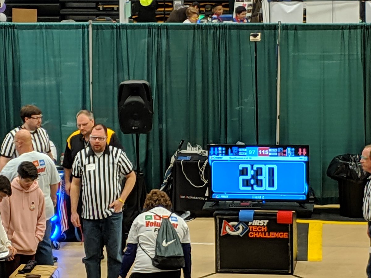 RSD_Innov8Lrn's tweet photo. Great to see @imBrianReed volunteering and representing @rsdrobotics today at the FIRST Tech Challenge Missouri Championships. #RSDSTEM https://t.co/rcPoQgl9K8