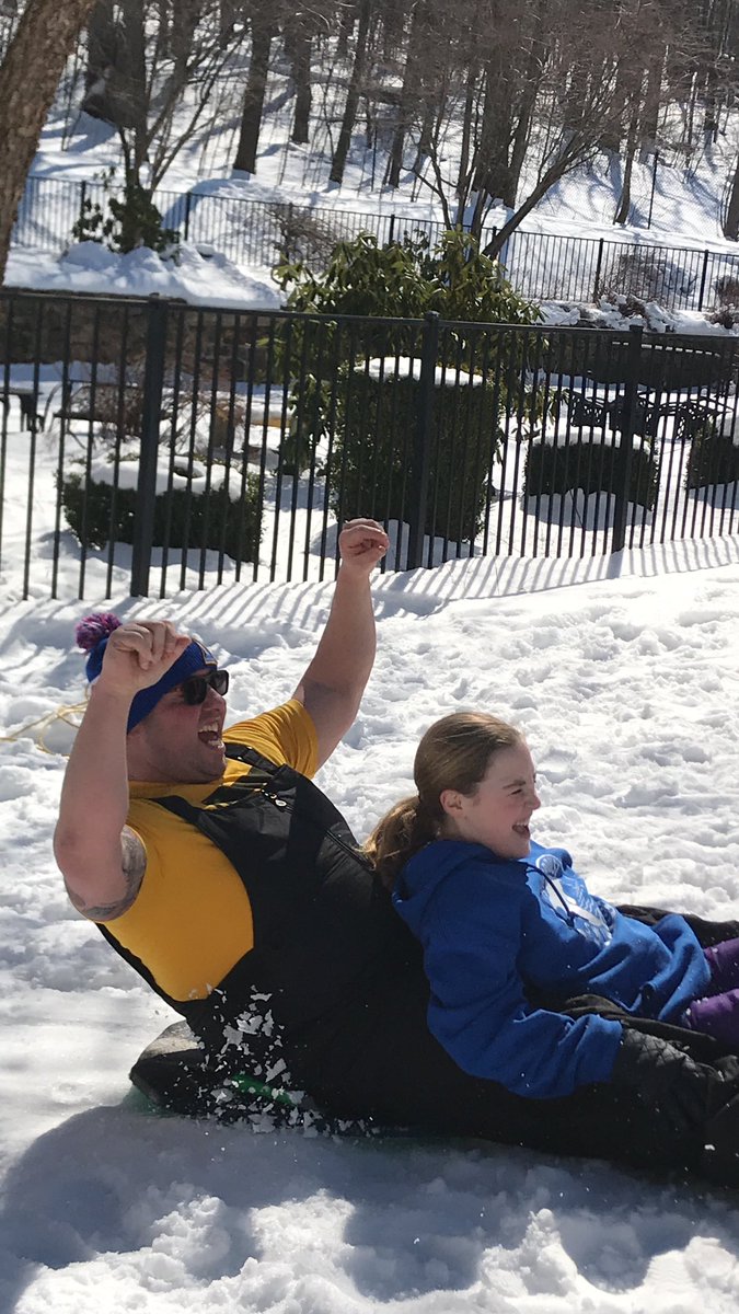 MrColli1's tweet photo. #Colli_Family❤️
#Snow_fun
#Never_Grow_Up
#Find_Balance😊❤️😊 https://t.co/1LMzroB5tA
