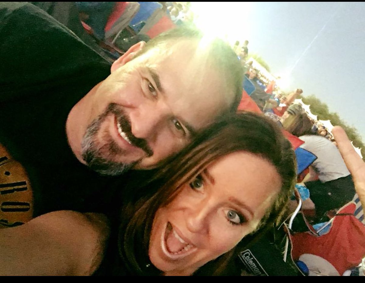 bcdelaney's tweet photo. Last Minute! Grabbed Some Tickets, and Re-Adjusted The Day, Because Life Is All About Embracing It As It Comes! Life sShouldn’t Be So Structured! You Will Miss Out! Concert Time 🎶 
#music #concerts https://t.co/U5xcRneEao