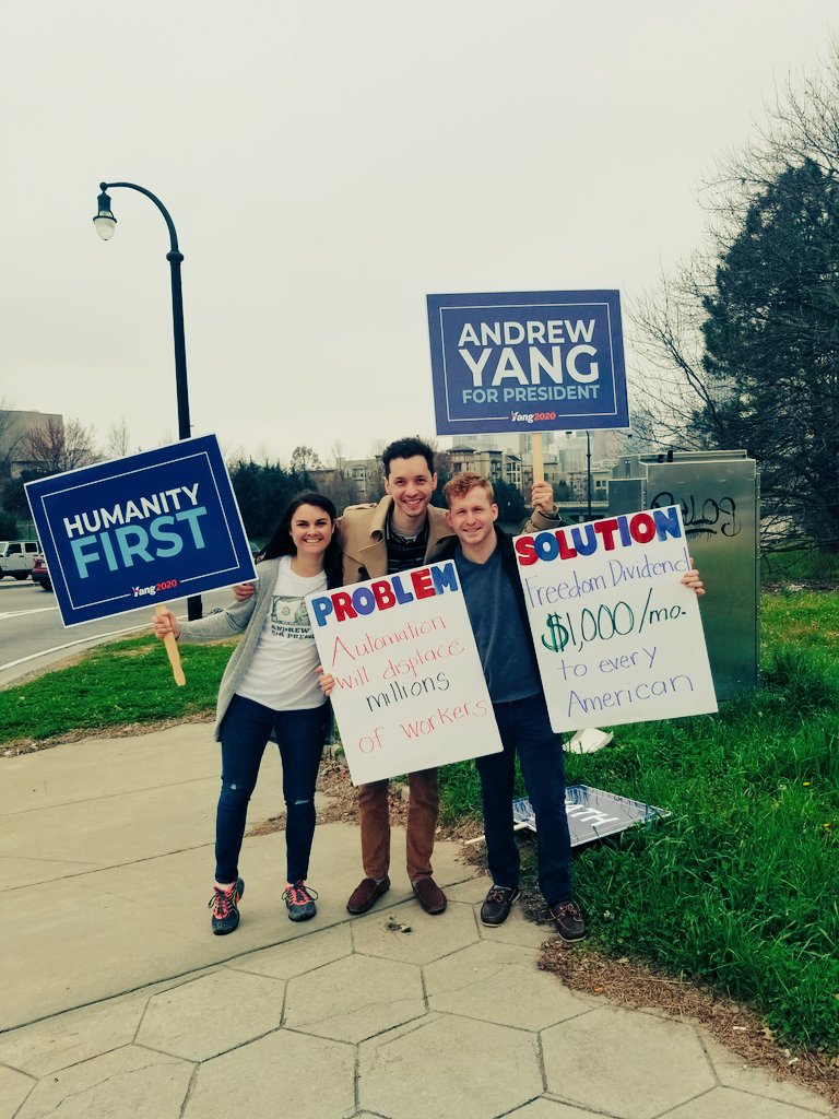 Lacey Delayne On Twitter Atlanta Yanggang Holding Up Signs