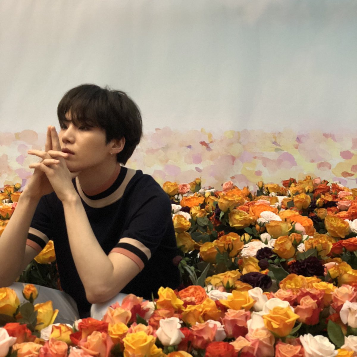 atttzlight's tweet image. Yoongi:
ti amo
te amo
je t'aime
i love u
seni seviyorum 
사랑해요
أحبك
These are all the languages that I know/I study.

#BTS #HAPPYSUGADAY #9march #BTSARMY #BTSinParis