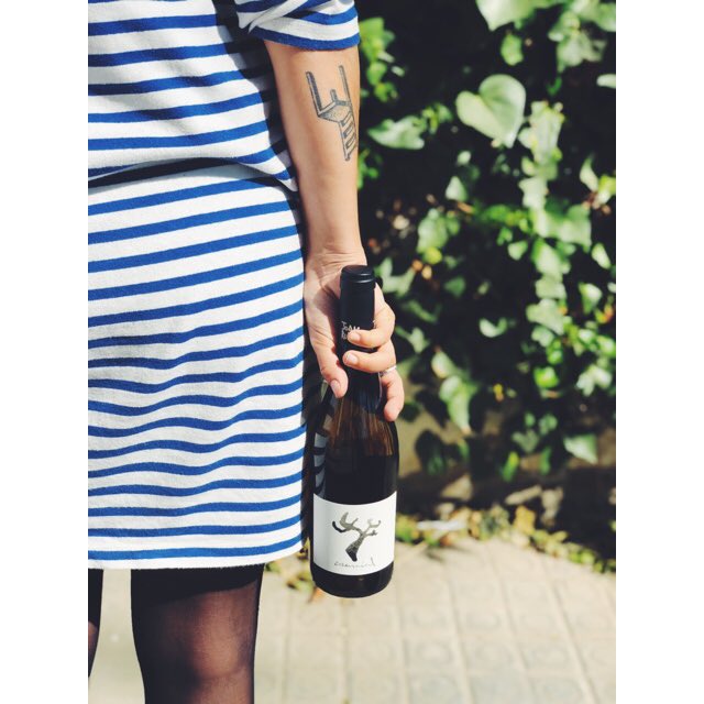 focdevi's tweet photo. [ Sopars amb Ànima ] 
😋 Maridatges de tàrtars i els vins de @JoanrubioTiques.
🍷 Essencial | Obstinat | Nituix són alguns dels vins que tastarem
⏳Dijous 21/03 a les 20.30h
✍🏻 reserva@lanima.cat
👋🏻 Us esperem al sopar
#joanrubio #naturalwines #biowines #vicatalà #penedès https://t.co/YaKXehEbbD