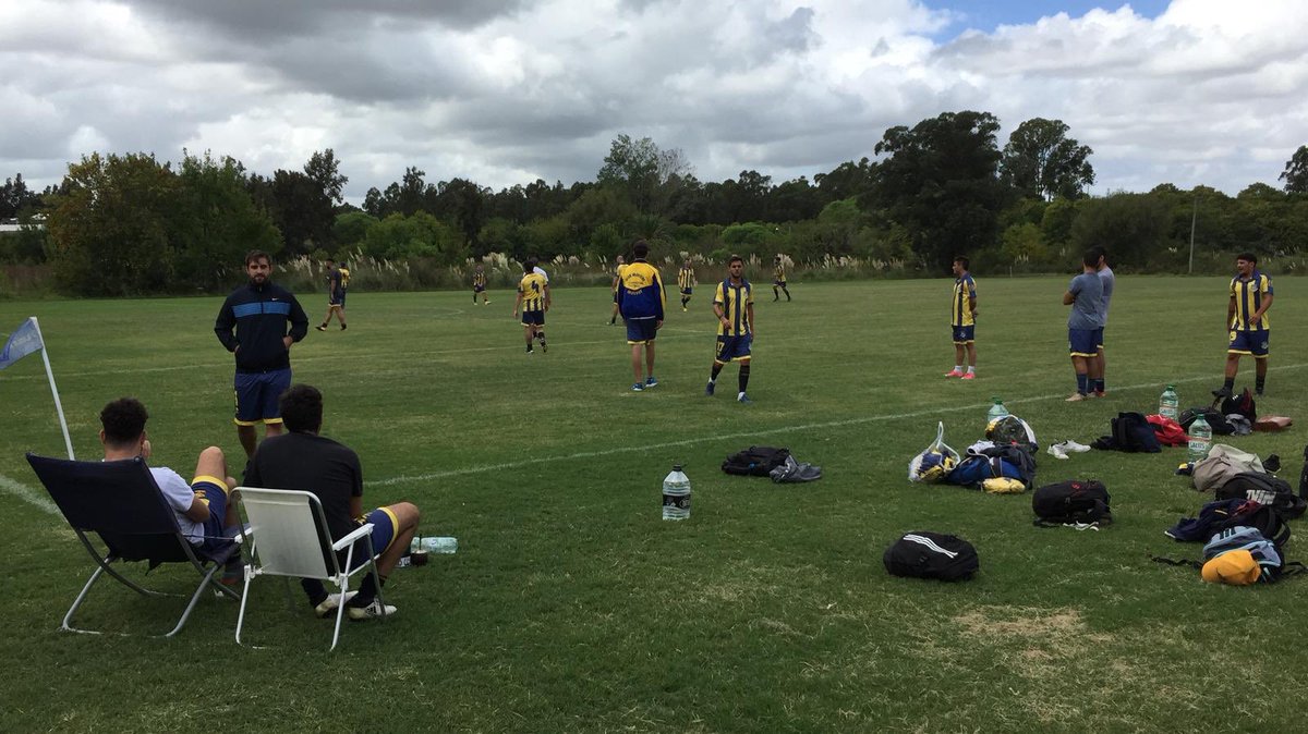 Arranco lo lindo!! <a href="/LIGA_MVD/">LIGA MVD</a> 
Temporada 2019
Club Montero 1-1 <a href="/LosToposFC/">Los Topos FC</a>  #70años