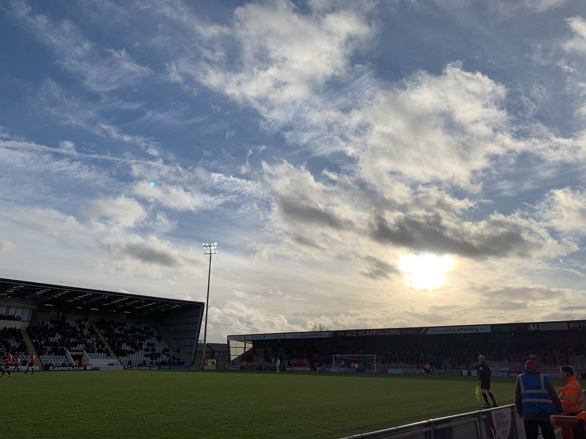 TheFarPostFC's tweet photo. The sun sets on another trip around the 92 @EFL and big 3 vs 0 win too!
Thanks @ShrimpsOfficial for your hospitality and delicious Pies π₯§ ππ»
#fpfc92 #doingthe92 #beasupporter @theCALMzone #COYS #shirmps #efl #fans #Morecambe @SkyBetLeagueTwo #FOOTBALL #soccer @EFL @EFLTrust https://t.co/L4BVNXQqMB
