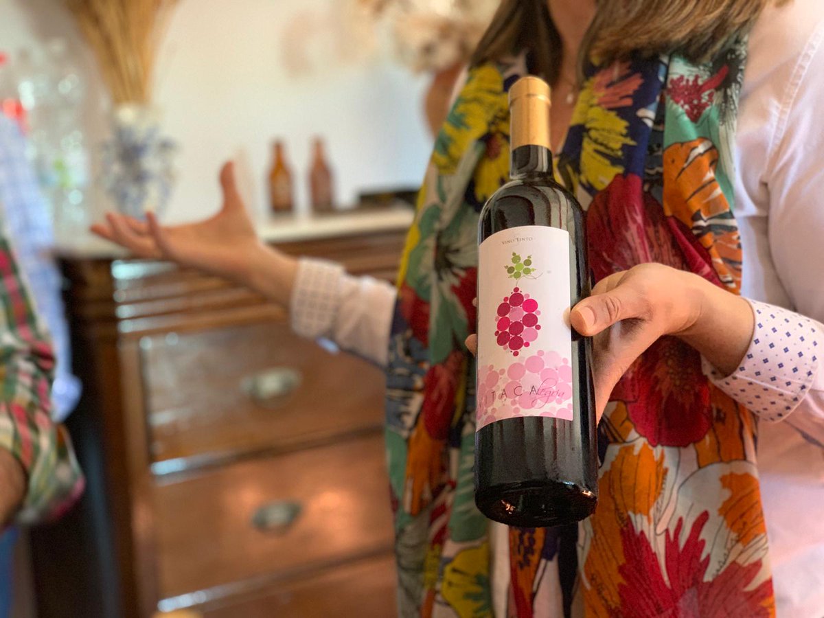 Fantástico día de paseo por el campo, cata de vino🍷 y arroz 🥘. Gracias a Bodegas Capellanías y a  @chris_aparicio_ por la invitación.
#LaMesaOnce #WeddingPlanner #Bodas #Jaén