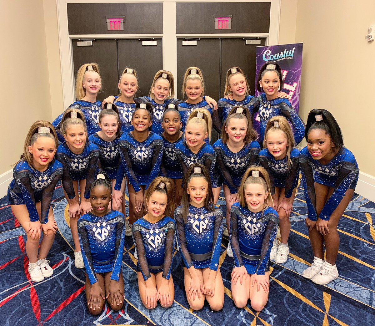CA_PrincessCats's tweet photo. “If you don’t wanna battle then you should go home!” 🎶🎶🎶 
The @ca_princesscats are in warmups and getting ready to hit the mat at #BattleAtTheCapitol 💪🏻❗️ 💙
Let’s Go #PrincessCats! 👸 
•
•
•
#Y3 #princesssquad #princessdontpaly #5startyear #BATC2019 https://t.co/YgGiC6e5jv