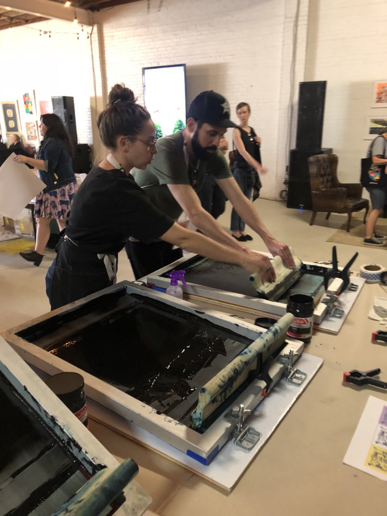 vodkapond's tweet photo. Screenprint your own bandanas at Facebook Art House! No line and no badge or RSVP needed. #sxsw #SXSW2019 @rsvpster @sxsaviors https://t.co/vvIzSNlnQF