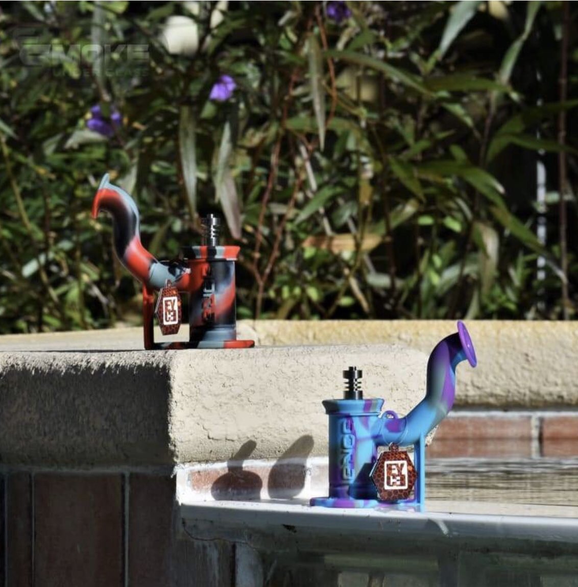 Silicone Saturday. 🔥 #anotherdayanotherpipe 
✌🏽💚😙💨 
#Saturday #silicone 🌬#DaylightSavingsTime #eyce #420life #SaturdayMotivation #bongs #dabs #dabrig #pipes