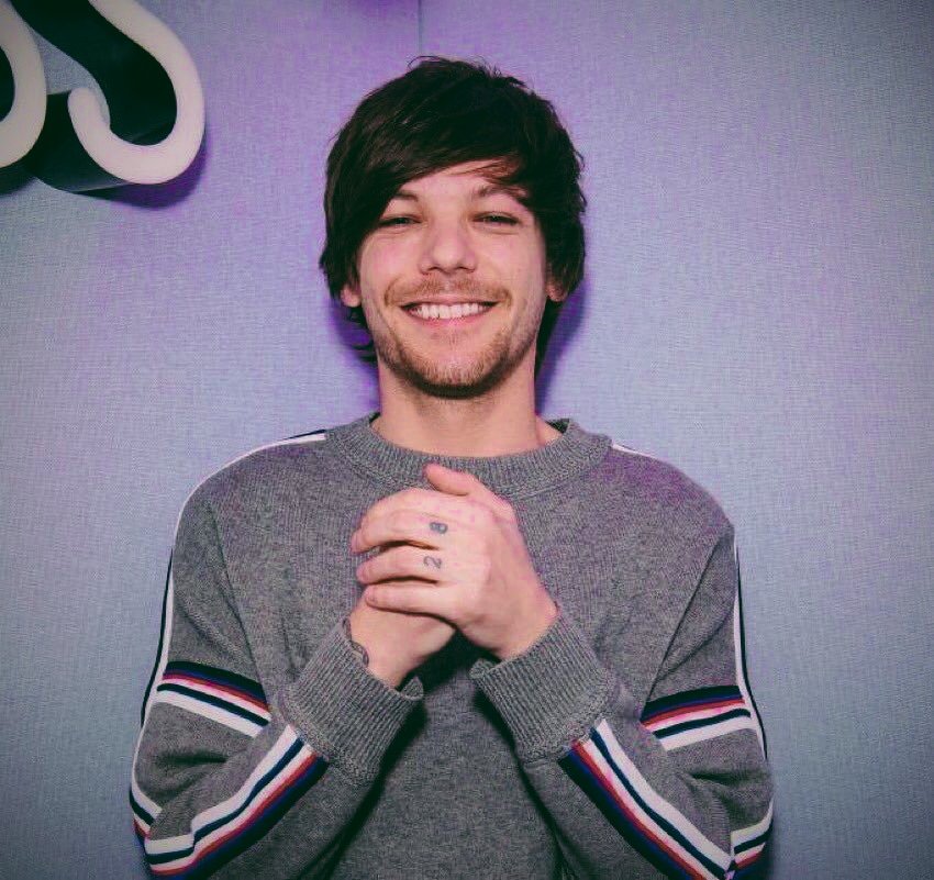 purpselarry's tweet photo. @Perri02484072 @louisftvalen @tommoletters @luvheslwt @shawnxescabio @taradita161 @lietolou @shawnkindnxss @StylesAng3l @Lotofloveloueh @b4cktolouis @loyalouies @bloodlineIouis @queboludalym @More_Lotero @SolcitoMaidana2 @lttst0xic_ @hesswetie @backtxlou @shawnstylinsxn @honeeylarry @SilvanaHaroGuem @castawayAshtxn @IoveIyhazza @louismile9 @skeremodolarry @loupxrfectly @stylxsweetener @Micawolf23 @liriostolouis @harrysupremex @Vickyy34445727 @SteinfeldOt5 @louismxrvel @sweetidols_ @louxmoonlight @hsflouwer @Vicky_Diazzz @louiesunfloweer @Smile_Louis_ @TommoftGonza @waiting4lt1 @njrceciliabran @RalaNicol @L0UxM1CA @harryxarg @Daii_mars @LouElOnlyAngel @twofIou ~We'll end just like we started~
#flowersforlou @Louis_Tomlinson 
🌱 You have a flower of your garden in Argentina https://t.co/FIoTKOvXQV