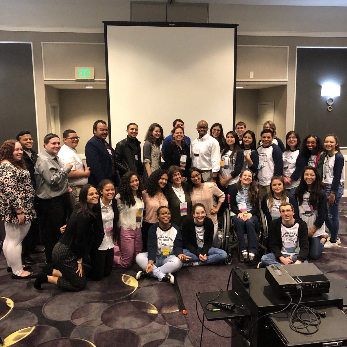txyouthaction's tweet photo. Policymaker Q&A Lunch at #AMCHP2019 We had great and thoughtful questions from policy makers and youth!#BetterTogether
#AMCHPYouth
#TYANetwork https://t.co/IQ3WqkoAhc
