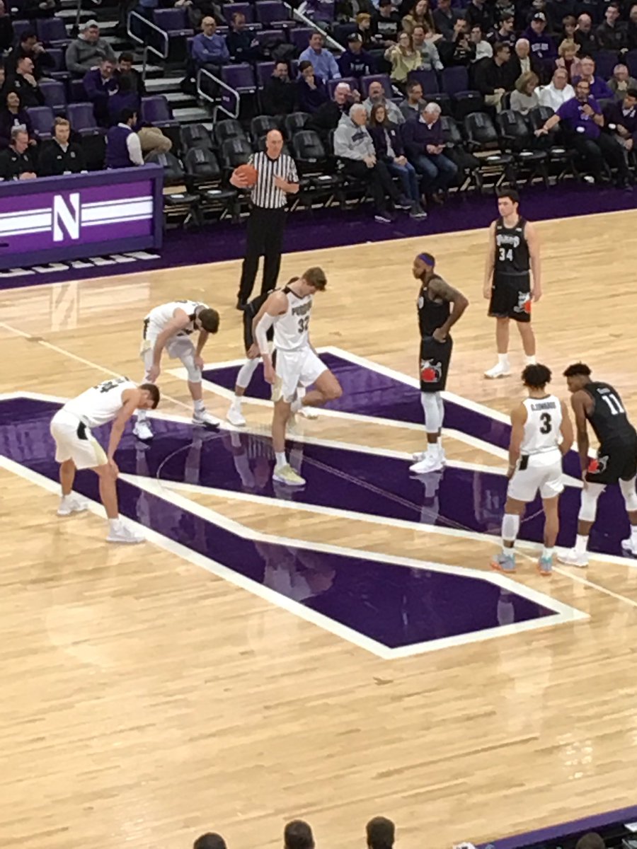 ScottHeld45's tweet photo. #NUmensbball in senior-designed BFBS home unis vs #Purdue @UniWatch @sportslogosnet https://t.co/LFLZ01CzK4