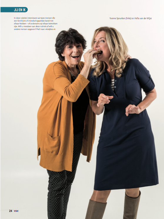 HellavdWijst's tweet photo. Zometeen niet als presentator of sidekick maar als gast in #EOlive !Met leuke Yvonne Sprunken (foto) als presentator en met Rienke die ik interviewde voor mijn boek #TROOST als je iemand mist. Zet je radio op @NPORadio5 en luister lekker mee over kracht van troost!
@KokBoekenc https://t.co/SQEBzKcSWQ