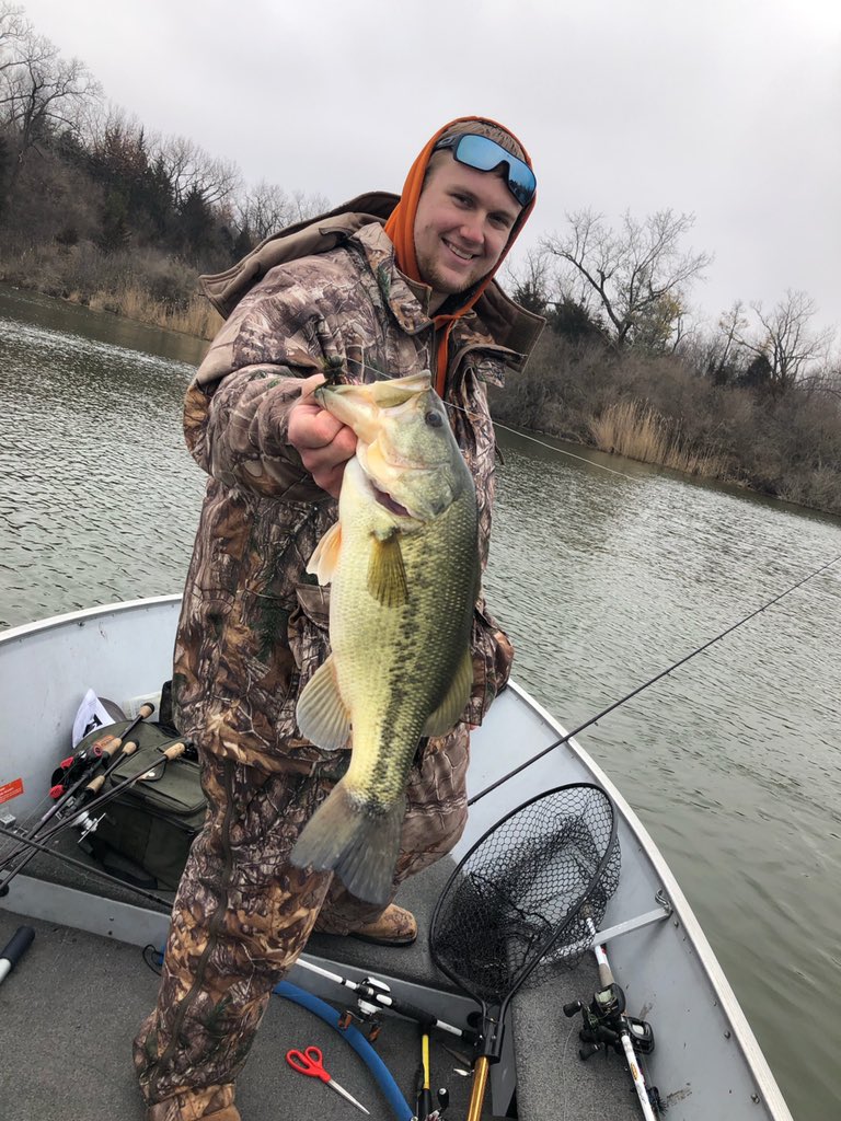 congoFishing's tweet photo. First big one of the season #jigbite https://t.co/q5Ei7IF2kk
