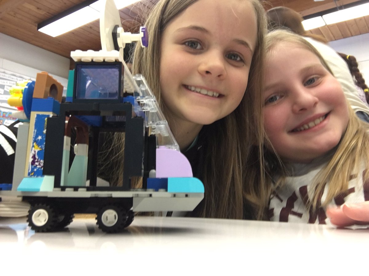 MsCarruthers5s's tweet photo. It was a busy week in #wye5C ! We presented our speeches, built flashlights, demonstrated our multiplication &amp; division knowledge and built movable objects in STEM! #wye5C #wyewonders #eips #eipsteaches #STEMatWye https://t.co/a8hhXccrLI