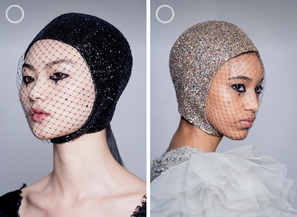 AquaStocking's tweet photo. Swimming Caps at Haute Couture Spring/Summer 2019 fashion show. A confirmed trend for spring/summer 2019. 🧡 #swimcap #hautecouture #springbreak #summer #showercap #swimwear https://t.co/KxcsPZ4g45