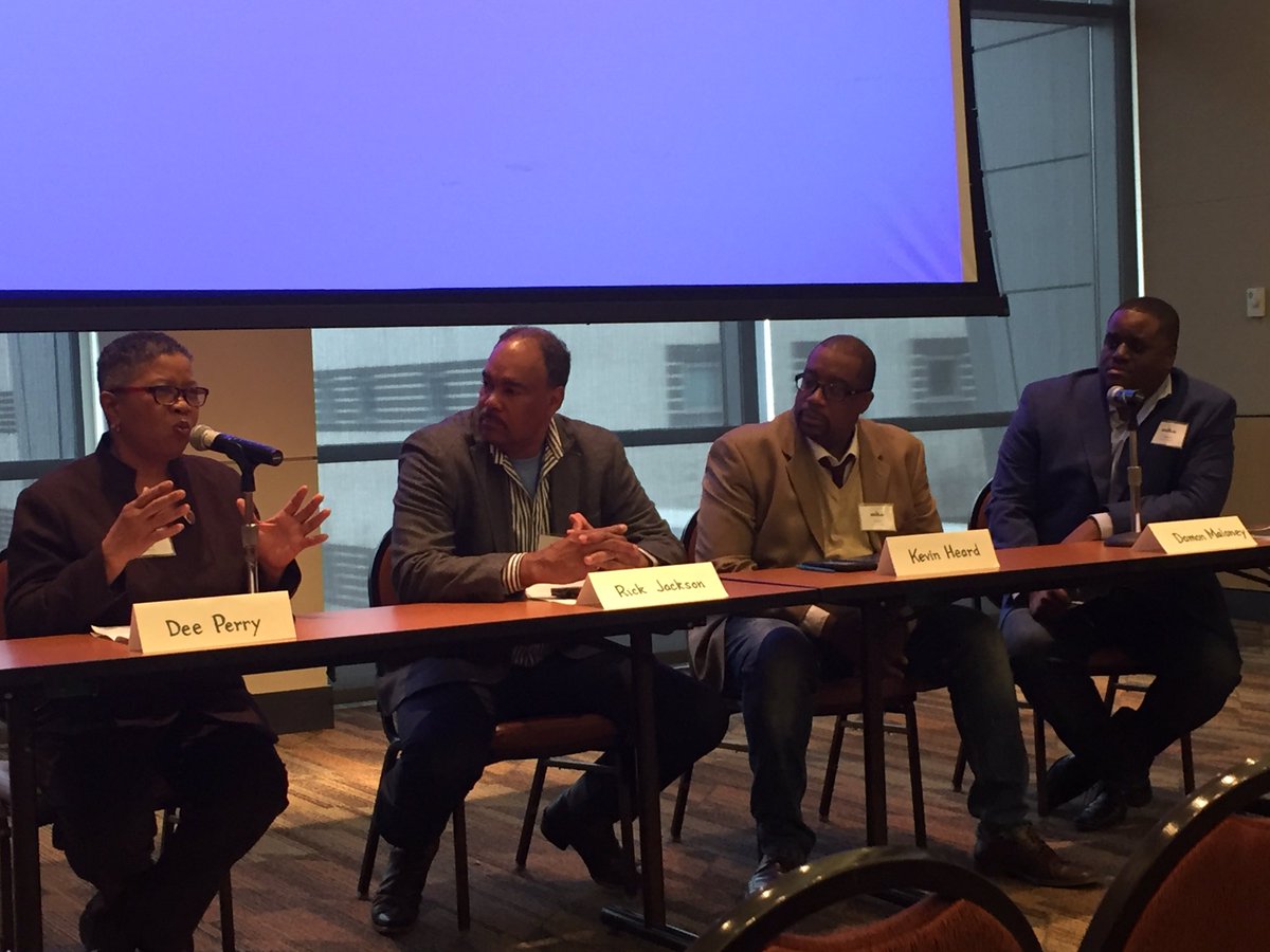 AmandaL27851158's tweet image. “People tell you a better story when they don’t expect the question you’re going to ask.” -Dee Perry #ideastream #interviewing #MakeRoom #spjregion4 @CSU_SPJ @ClevelandSPJ