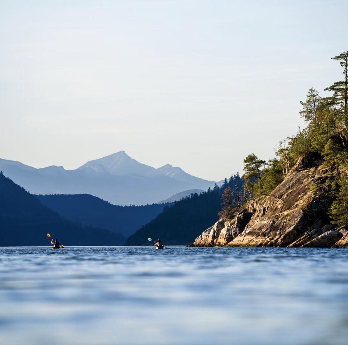 CoastCircle's tweet photo. All this sunshine has us thinking about longer days on the water 🛶
.
📷: @andrewstrain Repost: sunshinecoastbc #coastalcircleroute #sunshinecoastbc #explorebc https://t.co/FFysDP3wYn
