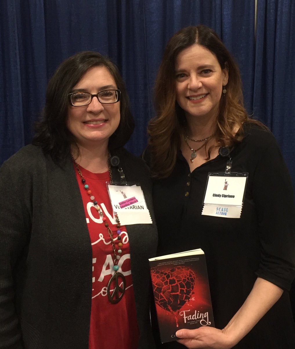 Libscigal's tweet photo. Enjoyed meeting authors @CindyCipriano &amp; @AlanGratz at #SCASL19 - ❤️ autographed books! #TeachSC @SCASLNet https://t.co/cvol3fdaQZ