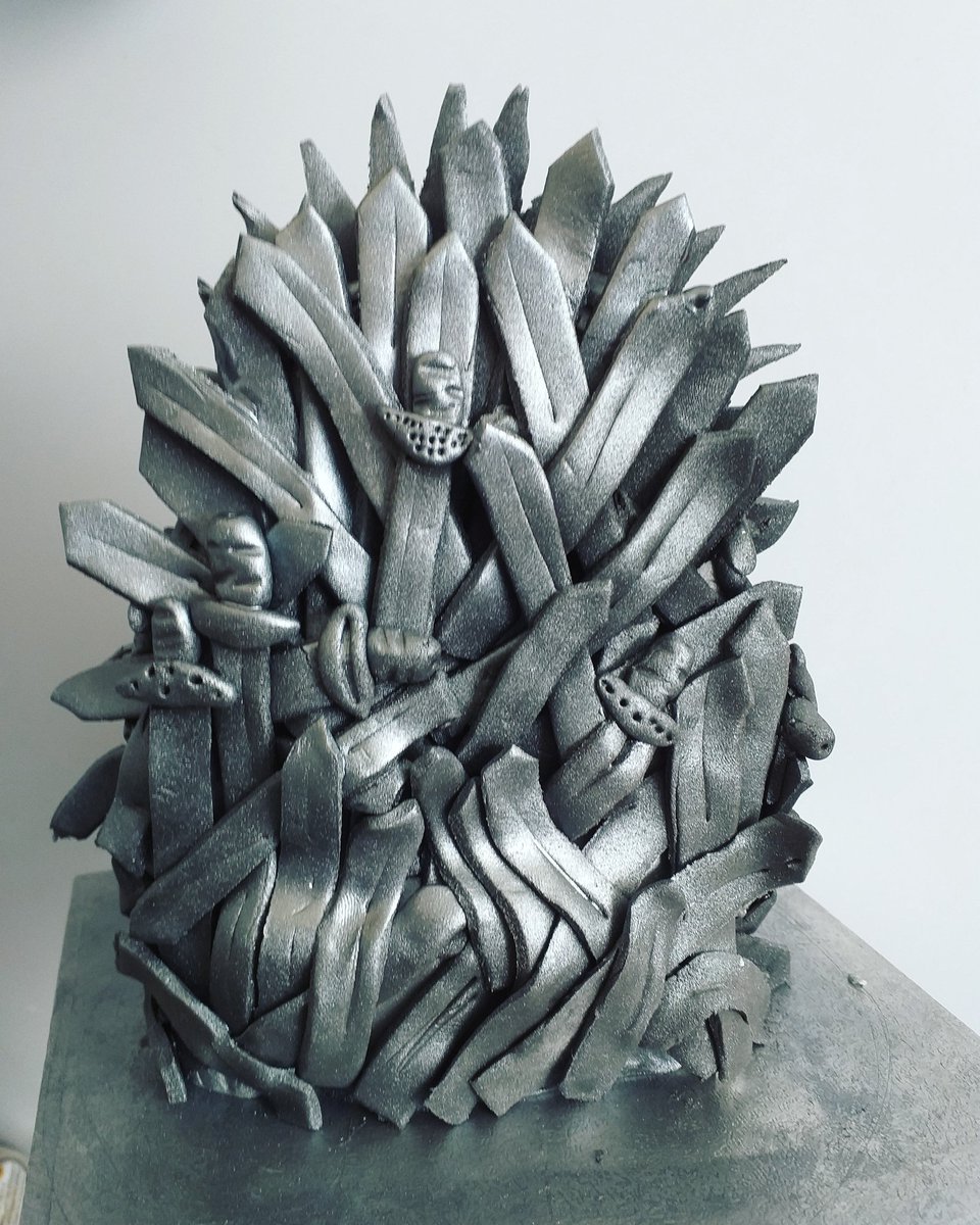 MissyBakes's tweet photo. Cake is coming...#got7 #got #gameofthrones #gotcake #ironthrone #sugarpaste #fondantmodelling #cakedecorating #cakestagram #nerdy #fantasy #foodphotography #cakeart https://t.co/ZpyfEjhIIV
