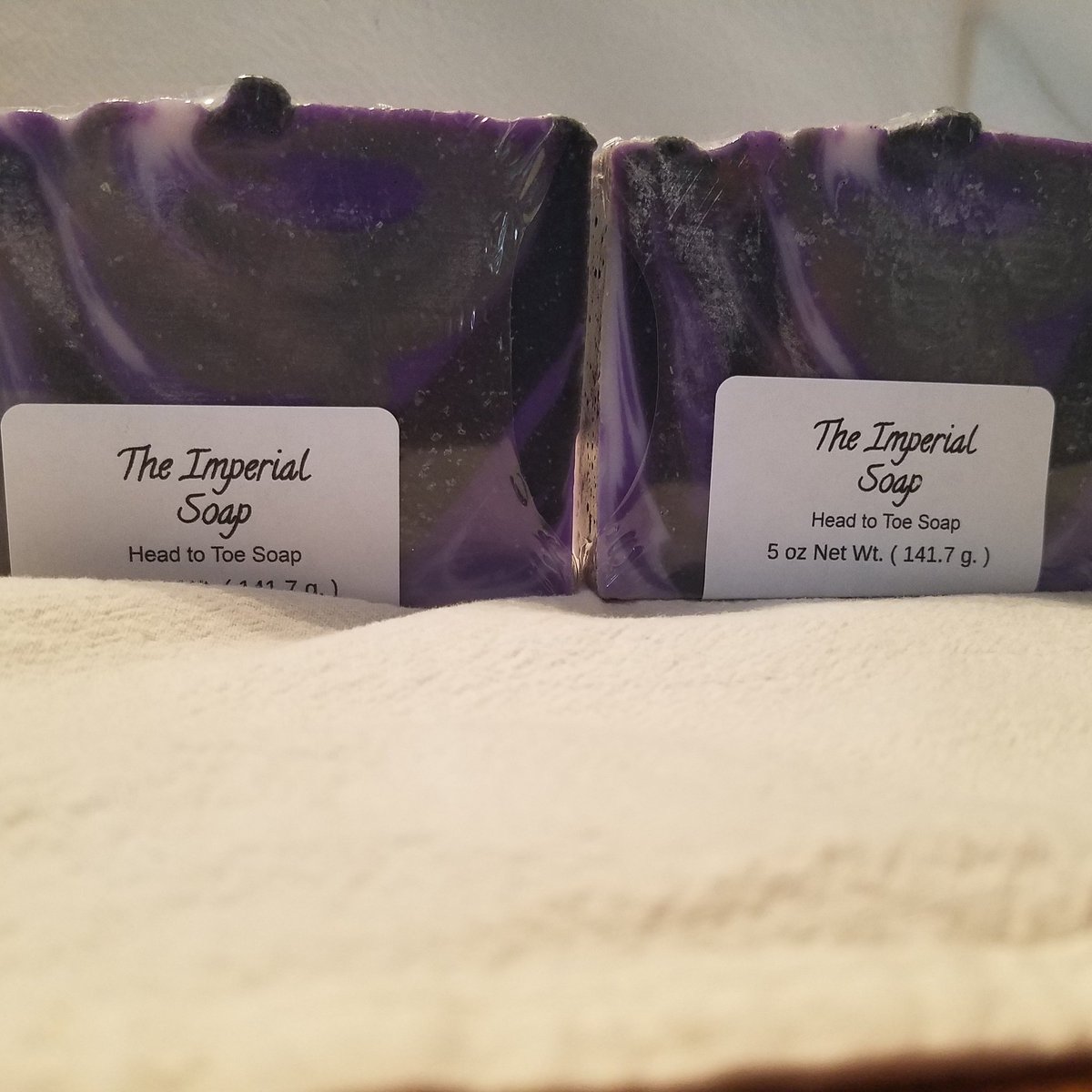 SoapMaker2's tweet photo. New packaging for the soap open on both ends for easy sniffing lol #handcrafted #coldprocesssoaps #artisansoap #shopsmall https://t.co/zYQZtN8pEq