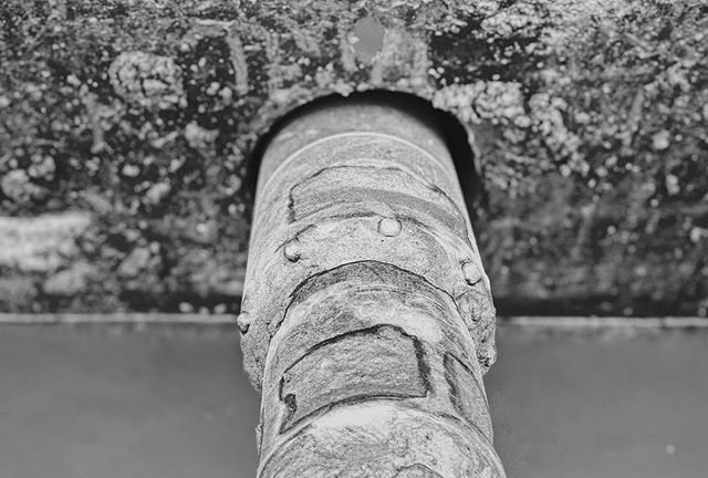 leGordeau's tweet image. ... meanwhile, on the other end ... #boringmachine #foundations #construction #workingsite #blackandwhite #blackandwhitephotography #picoftheday #pictureoftheday #shotoniphone